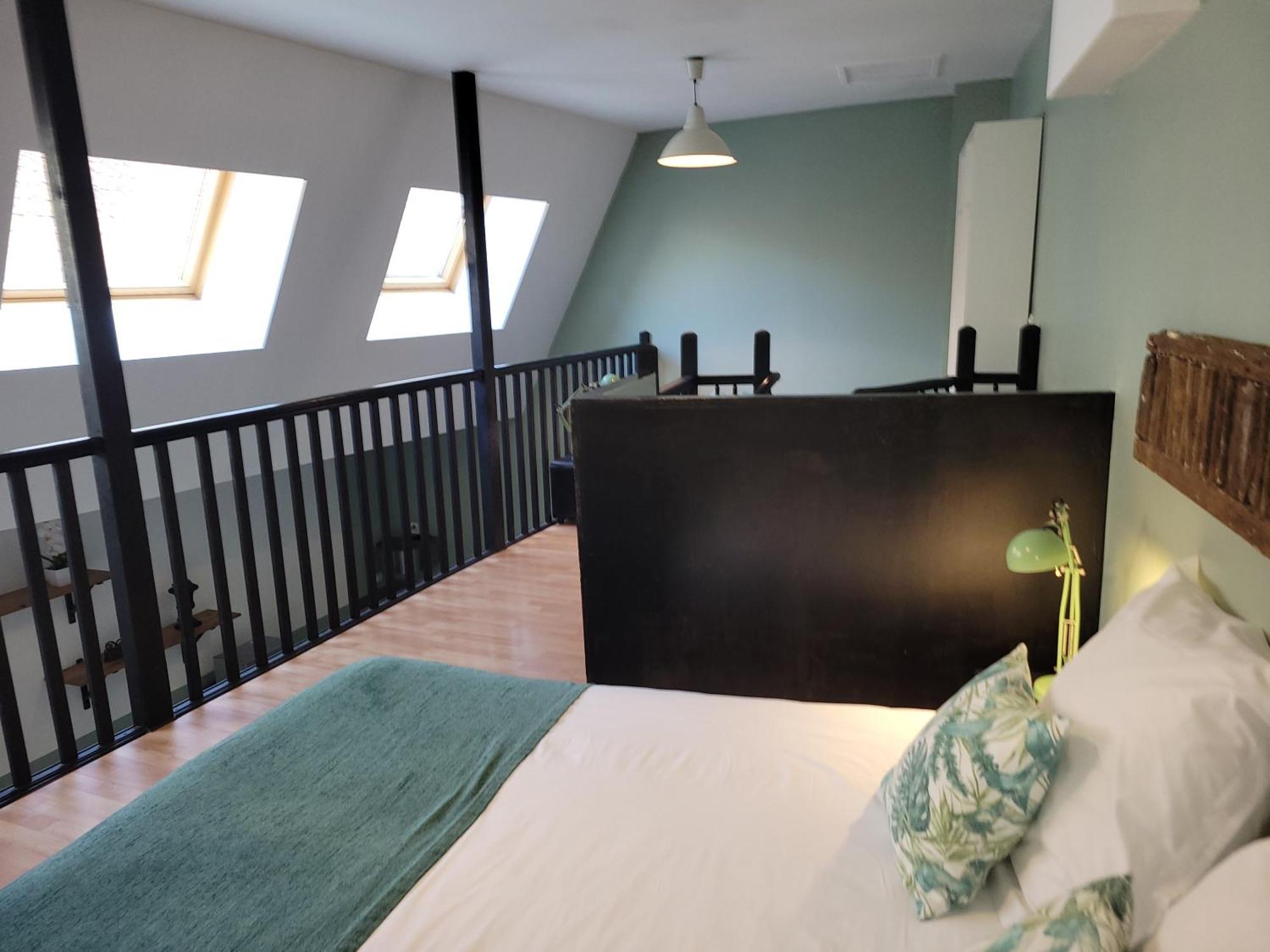 Апартаменты Loft 4 Du Temple Hypercentre & Parking Камбре Экстерьер фото