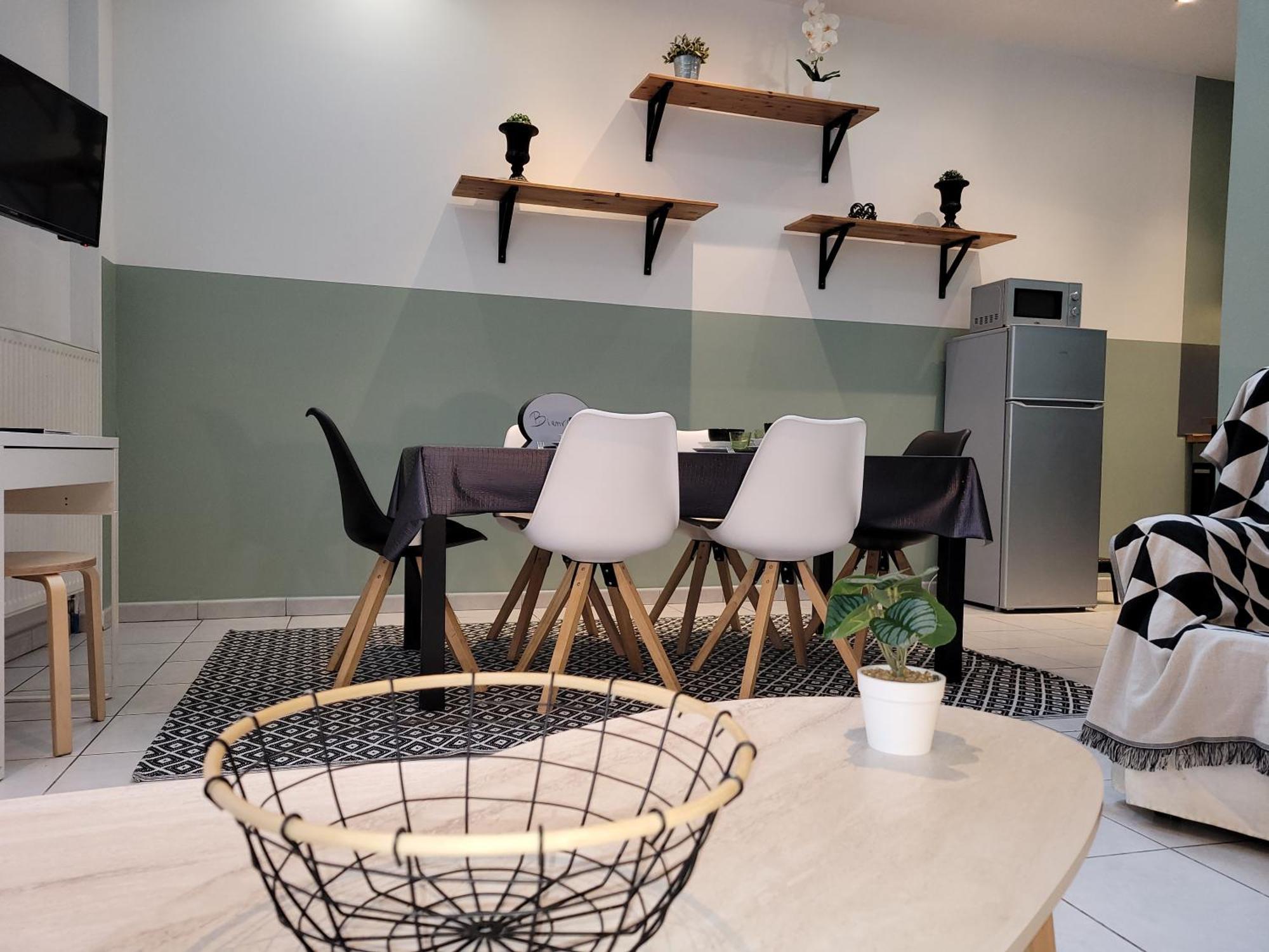 Апартаменты Loft 4 Du Temple Hypercentre & Parking Камбре Экстерьер фото